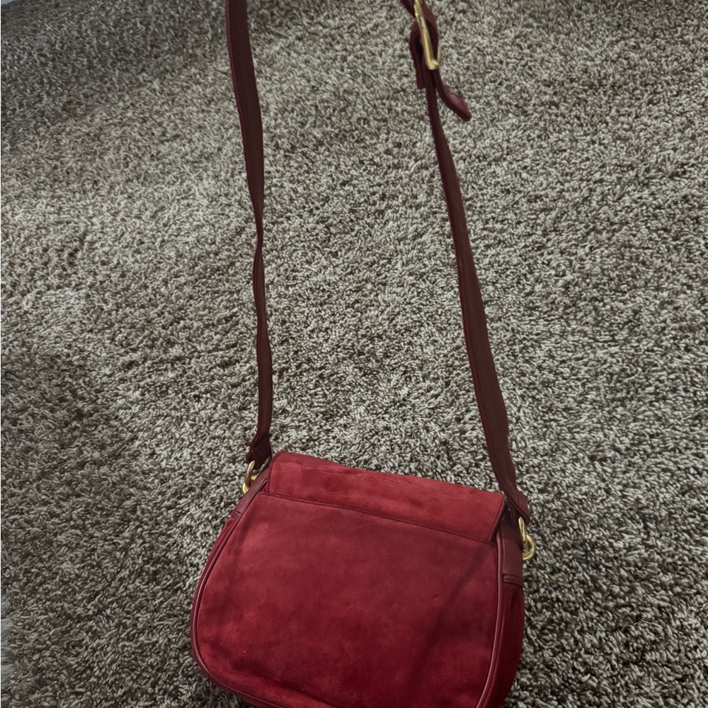 Elegant Red Suede Shoulder Bag